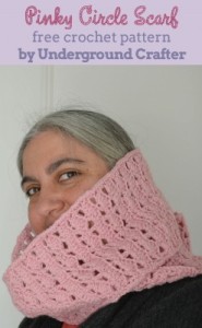Pinky Circle Scarf by Underground Crafter