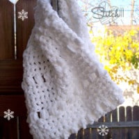Warm Snow Cowl by Stitch11