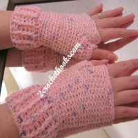 Ridged Cuff Fingerless Gloves by 2 Crochet Hooks for Oombawka Design