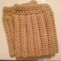 Crochet Boot Cuffs by Fabi Makes