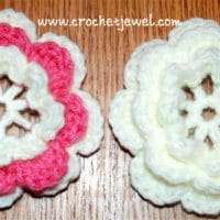 Layered Flower by Crochet Jewel
