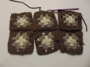 Granny Square Diaper and Wipes Organizer ~ Tutorial 4