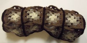 Granny Square Diaper and Wipes Organizer ~ Tutorial 14