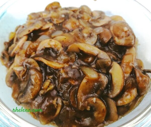 Sauteed mushrooms in a bowl.