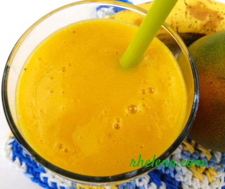 Mango smoothie in glass.