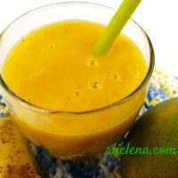 Mango and banana smoothie