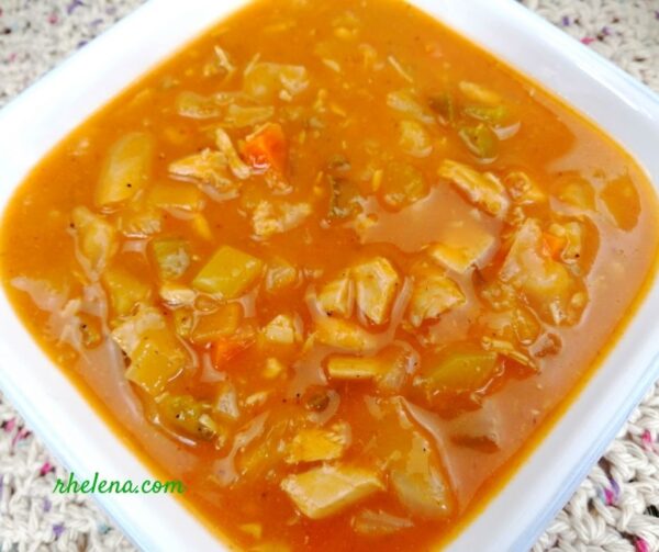 This cabbage and tomato soup recipe is quick and easy to make, and can be made with or without chicken or turkey meat.